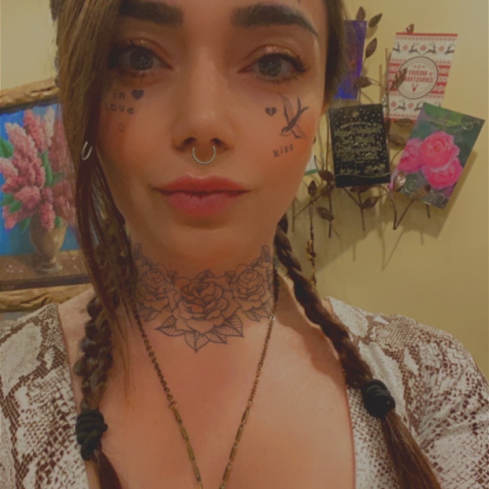 Meet your Posher, Victoria